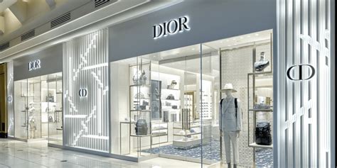 dior somerset collection mall.